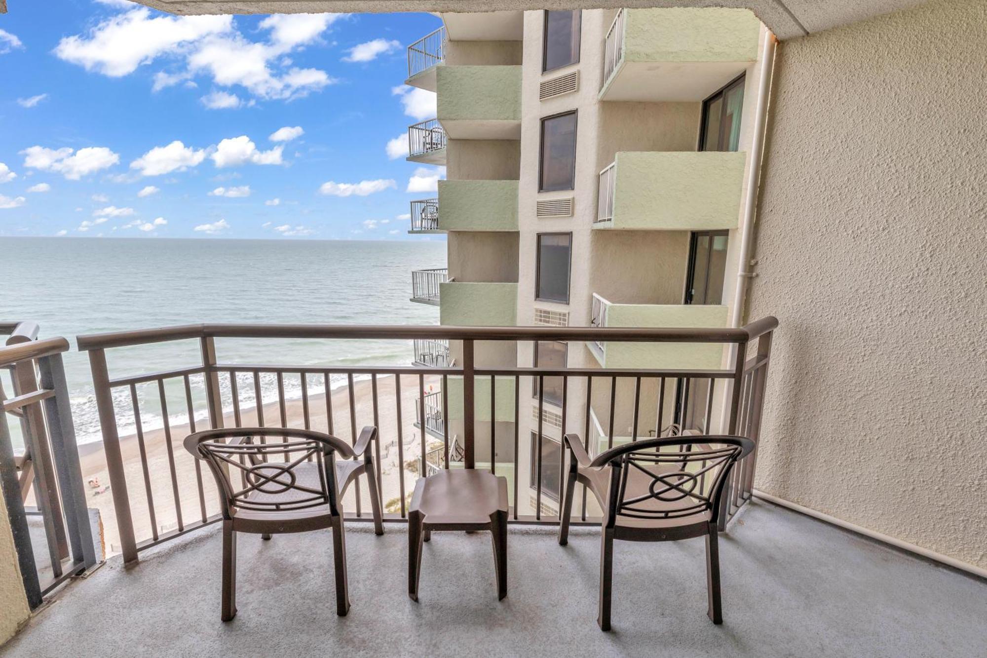 Ocean-Front Condos At Patricia Grand شاطئ ميرتل المظهر الخارجي الصورة
